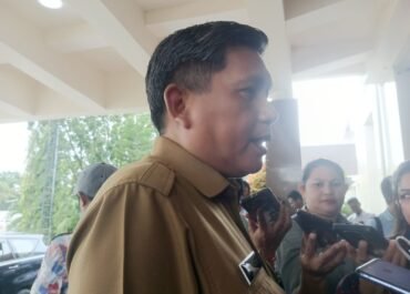 Wattimena Tegaskan Pemkot Ambon Tidak Pilih Kasih Penertiban Pasar Batu Merah