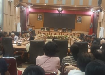 Pengungsi Kayu Tiga Pertanyakan Kejelasan Status Hukum Tanah Dalam Rapat Dengar Pendapat Dengan Komisi I DPRD Kota Ambon