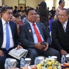 Wagub Maluku  Apresiasi Universitas Pattimura Tambah 6 Guru Besar