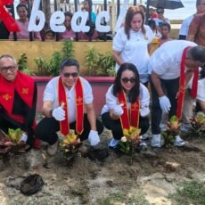 Peringati Hari Peduli Sampah Di Negeri Rutong  Pemkot Ambon Tanam Anakan Gadihu