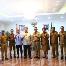 Pertemuan Gubernur Dengan Dinas Kominfo Bahas Portal Satu Data Maluku