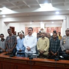 Gubernur Maluku Fasilitasi Pertemuan 2 Negeri Hitumeseng Dan Negeri Morela sebagai Wujud Merajud Perdamaian