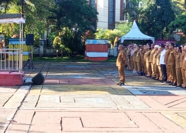 Masalah Birokrasi ,Keamanan, Persampahan menjadi Sorotan Walikota Ambon Saat Pimpin Apel Pagi