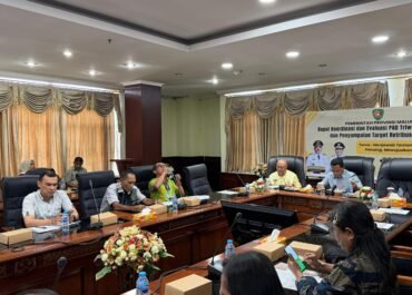 Wagub Maluku Buka Rakor Evaluasi PAD 2025: