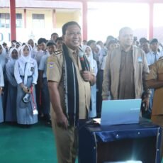 Wakil Gubernur Maluku Buka Ujian Sekolah di SMA Negeri 11 Ambon,