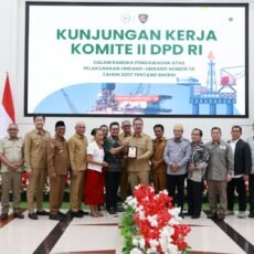 Dorong Proyek Strategis Blok Masela Gubernur Rapat Bersama komite II DPD RI ,Bupati Walikota Se Maluku