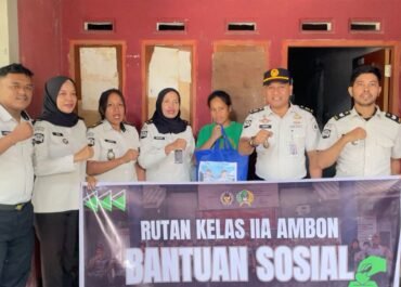 Berbagi Kasih: Rutan Ambon Salurkan Bantuan untuk Keluarga Warga Binaan”