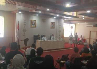 Walikota Ajak Generasi Muda Kota Ambon Tetap Semangat Belajar Keras Menjadi Calon Pemimpin Masa Depan