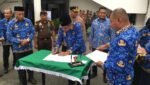Pemkot Ambon Tandatangani Fakta Integritas  Hindari Titipan Pejabat Pada Penerimaan Siswa Baru