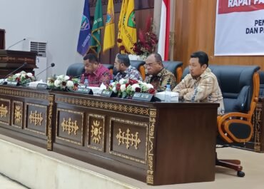 DPRD Maluku Tutup Masa Persidangan ke II Dan Pembukaan Masa Sidang Tahun 2025-2026 Sejumlah Catatan Disampaikan Ke Pemda