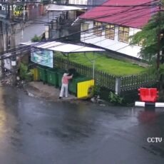 Euforia Perhelatan Piala Dunia DiMulai Pemkot Ambon Himbau Warga Kota Dan Sporter Buang Sampah Tepat Waktu
