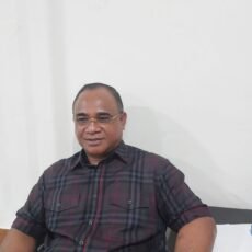 Wakil Ketua DPRD Maluku Jhon Lewerissa Minta Pemda Maluku  Ambil Langkah Tepat dan Tegas Terhadap Pedagang Yang Berjulan Di Luar Pasar Mardika