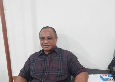 Wakil Ketua DPRD Maluku Jhon Lewerissa Minta Pemda Maluku  Ambil Langkah Tepat dan Tegas Terhadap Pedagang Yang Berjulan Di Luar Pasar Mardika