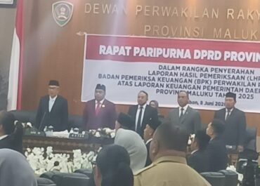 Pemprov Maluku Raih WTP Ke 10 Kali ,Benhur Wattubun Minta Tingkatkan Tata Kelola  Keuangan Dengan Baik