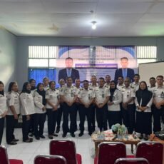 Dua Petugas Rutan Ambon yang Dipromosikan ke Jabatan Baru