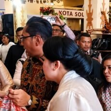 Wali Kota Medan Tinjau Produk Unggulan Dekranasda Kota Ambon,