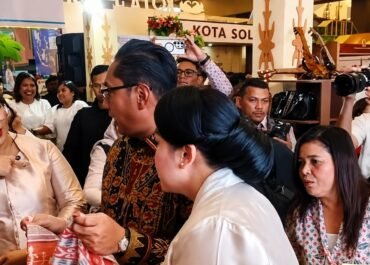 Wali Kota Medan Tinjau Produk Unggulan Dekranasda Kota Ambon,
