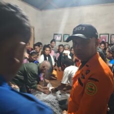 Speedboat Berpenumpang 14 orang Tenggelam Di Pulau Sera Perairan Tanimbar 13 selamat , 1 Meninggal Dunia