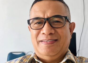 Besok Presiden Lakukan Grondbreakibg Blog Masela Anos Yeremias Sebut Momentum Kebangkitan SDM lokal Maluku