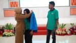 Wakil Walikota Ambon Lepas 147 Mahasiswa IAKN Ambon