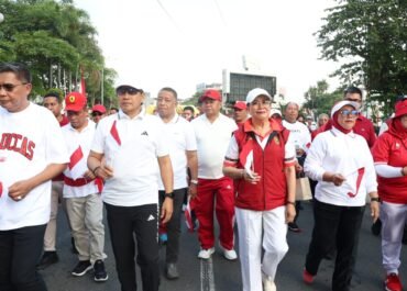 Pemprov Maluku Dan Pemkot ikuti Parade Kebangsaan Merah Putih