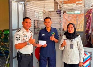 Rutan Ambon Salurkan Premi Barbershop sebagai Wujud Penghargaan atas Produktivitas