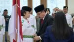 Gubernur Maluku Hendrik Lewerissa Kukuhkan 28 Paskibraka Maluku Tahun 2026