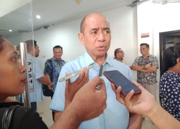 Upaya Penurunan Stunting ,Perusahan Daerah Air Minum Tirta Yapono Salurkan 271 Paket Sembako