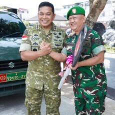 Pangdam Pattimura Tanamkan Semangat Prestasi dan Kebersamaan