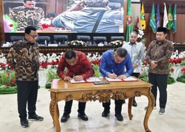 Pemprov Maluku Bersama DPRD Maluku Sepakat Tanda Tangan APBD 2025