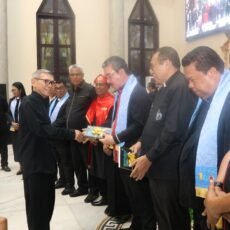 Gubernur Maluku Hadiri Perayaan 1 Abad Jemaat GPM Galala Hative Kecil