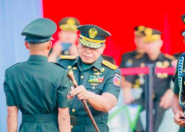 Pangdam XV/Pattimura Lantik 1.252 Prajurit Muda, Awali Pengabdian untuk Bangsa dan Negara