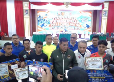 Momen Haru Pangdam Pattimura Angkat Juara Tenis Meja SMP Jadi Anak Asuh