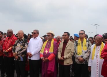 25 Tahun Imamat Mgr. Zeno Ngutra, Gubernur Maluku Dorong Gereja Perkuat Pembinaan Generasi Muda