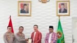 Terima Kapolda Maluku yang Baru, Lewerissa Tekankan Sinergi Jaga Stabilitas Keamanan