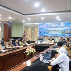 Reviu Program Kependudukan dan Pembangunan Keluarga Tingkat Provinsi Maluku Tahun 2026 Di Buka Wagub Maluku