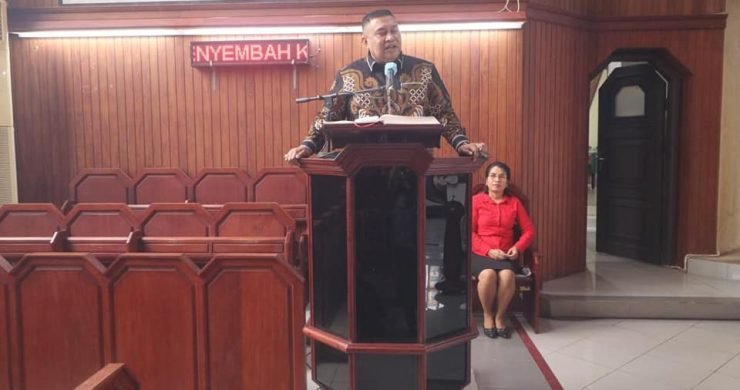 Ketua Dewan Penasehat Pengurus Besar Pusaka Haria, Drs. Agus Ririmasse, AP. M.Si