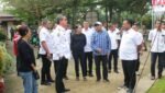 Gubernur Dan Wakil Gubernur Tinjau Korban Kebakaran Warga Hunuth