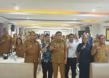 Acara Konsultan Publik (KP) I Rencanan Detail Tata Ruang (RDTR) Kawasan Baguala-Leitisel, kawasan Senanjung Nusaniwe Soya Dibuka oleh Walikota